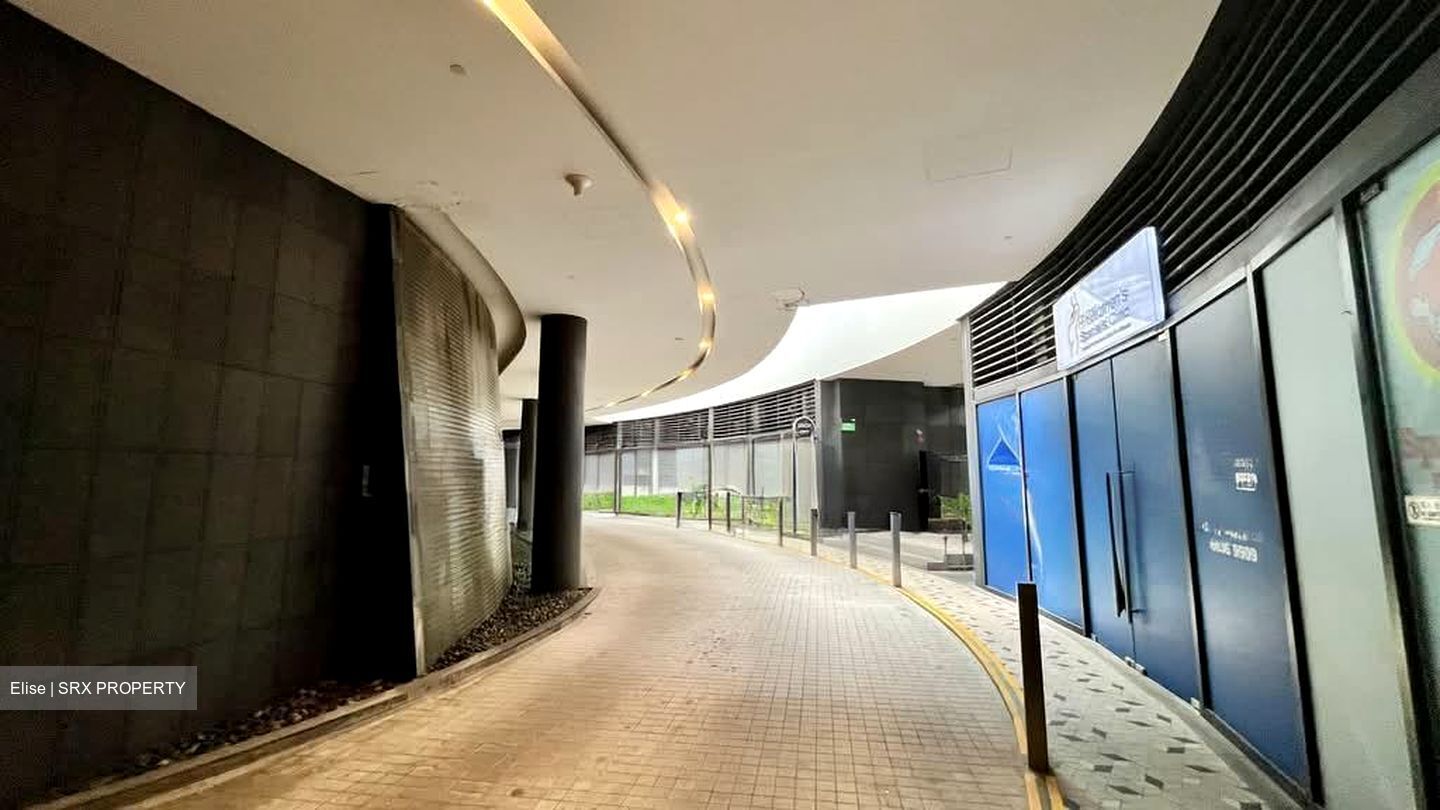 The Venue Shoppes (D13), Shop House #577694381